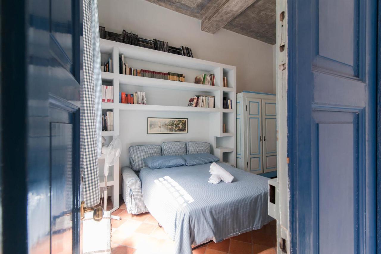Room 34 - The House Of Travelers Como Eksteriør bilde